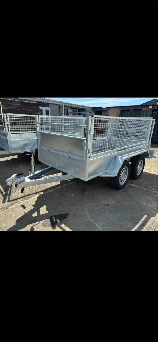 New 8 by 4 galvanised - Image 3