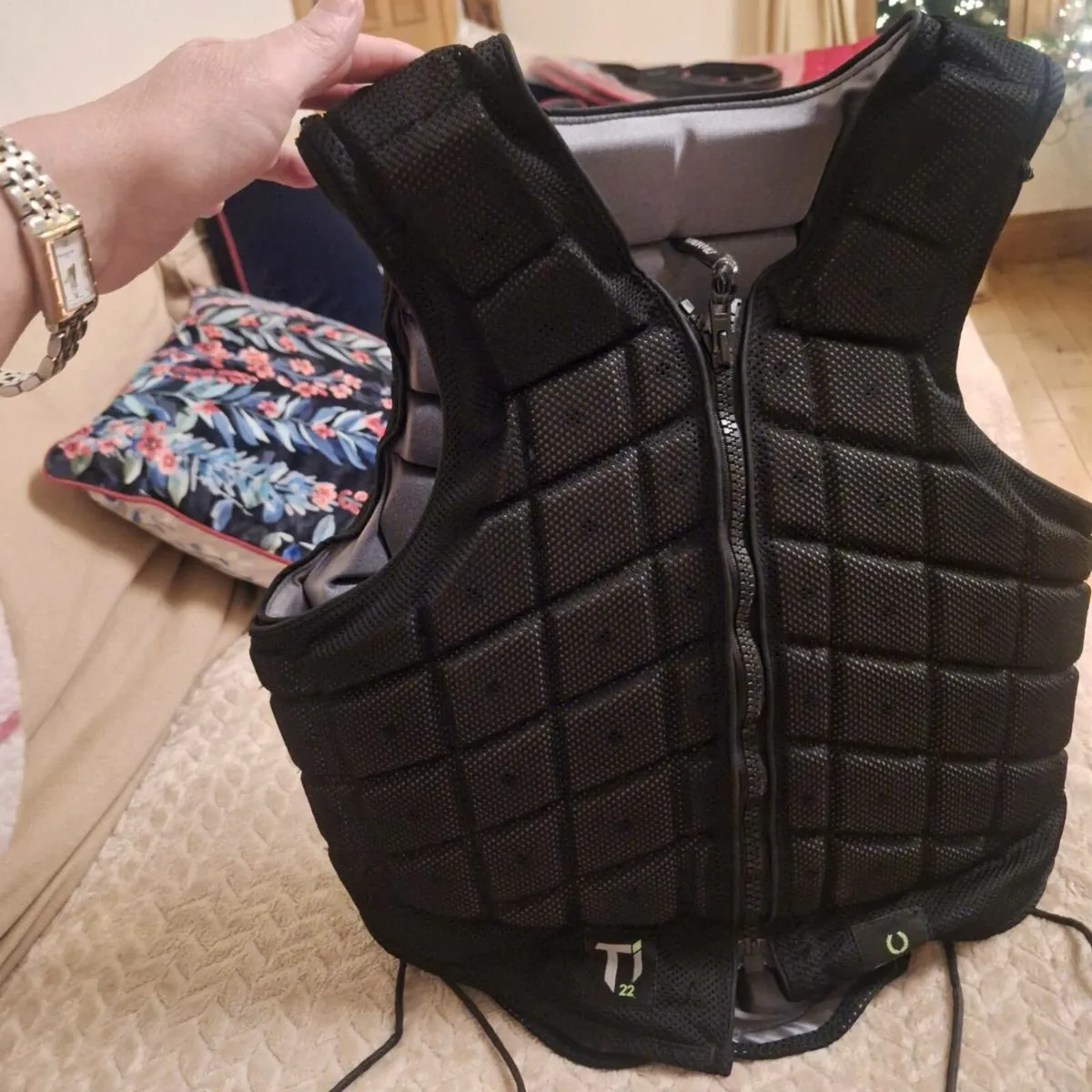 Champion Ti22 Equestrian Body Protector - Image 1