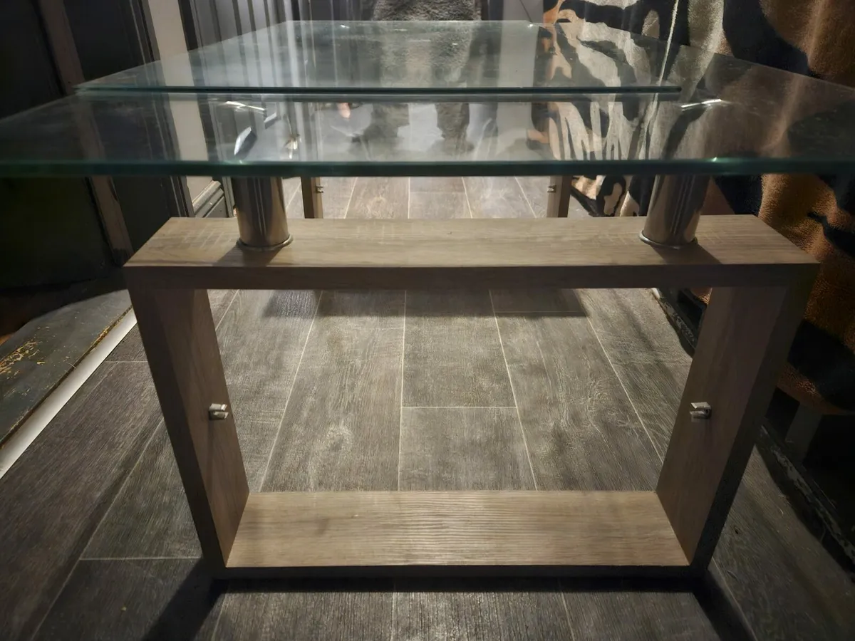 Glass Coffee table - Image 1