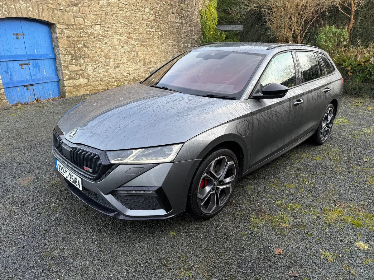 2022 Skoda Octavia VRS 245 BHP PHEV Estate €19750 - Image 2