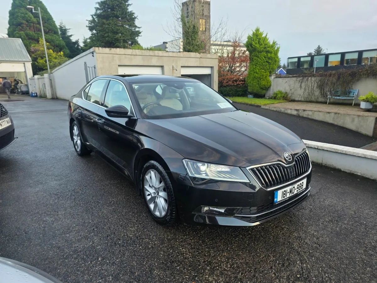 Skoda Superb 2018 - Image 1