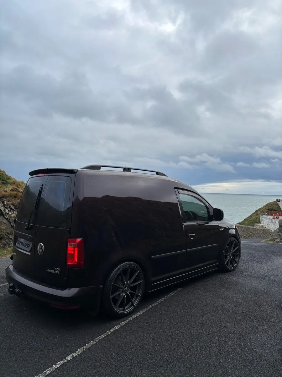 Volkswagen Caddy - Image 2