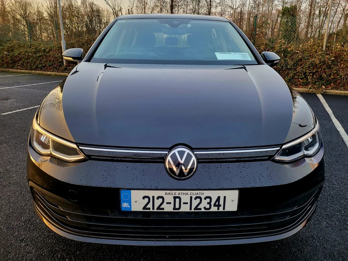 2021 VOLKSWAGEN GOLF LIFE 2.0 TDI ONE OWNER - Image 4