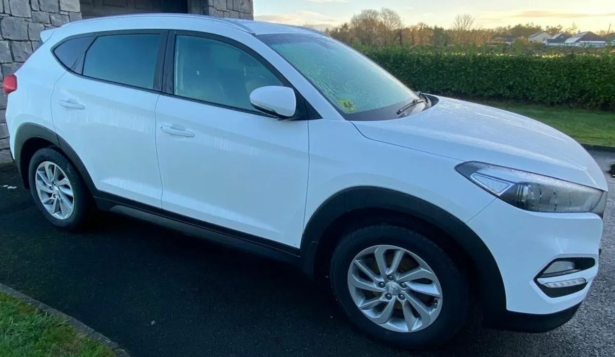 Hyundai Tucson 2018 - Image 2