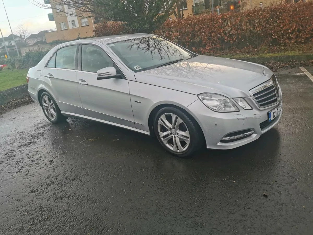 2012 Mercedes e220 Auto - Image 2