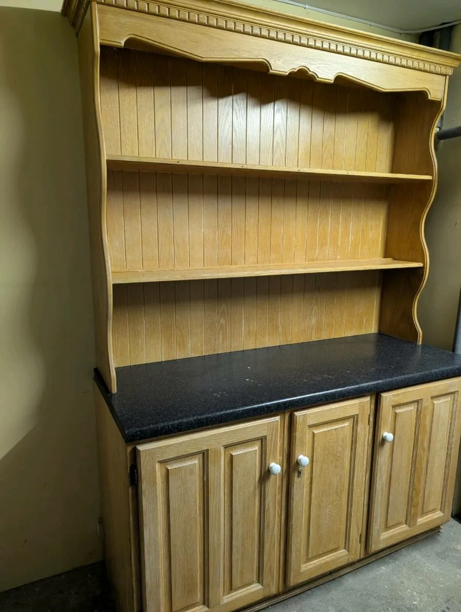 Dresser - Image 1