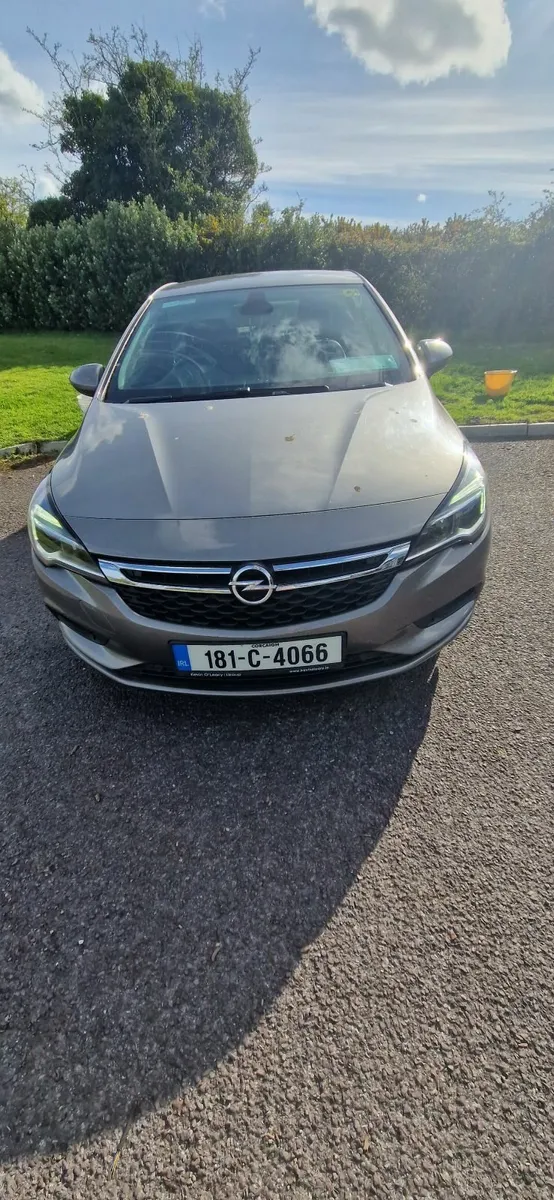 Opel Astra 2018 - Image 1