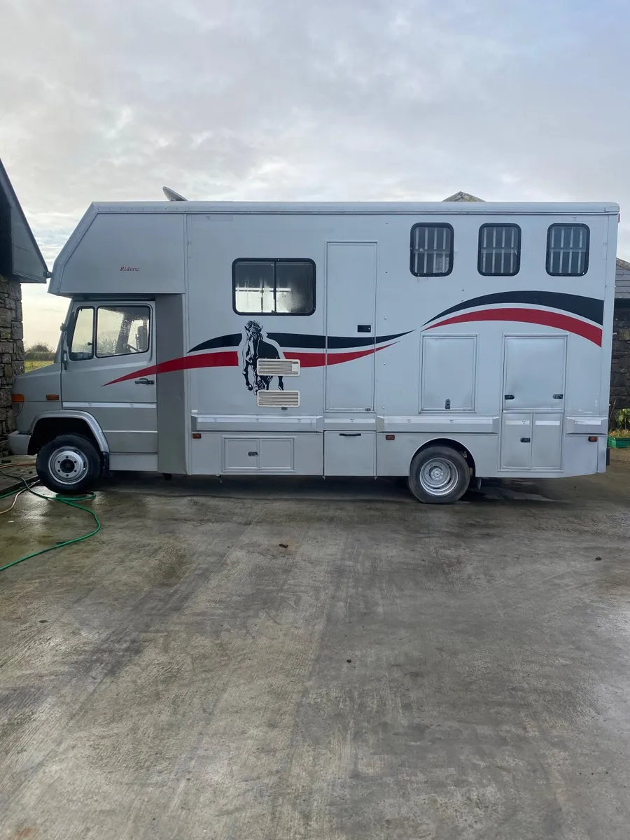 Horse box - Image 4