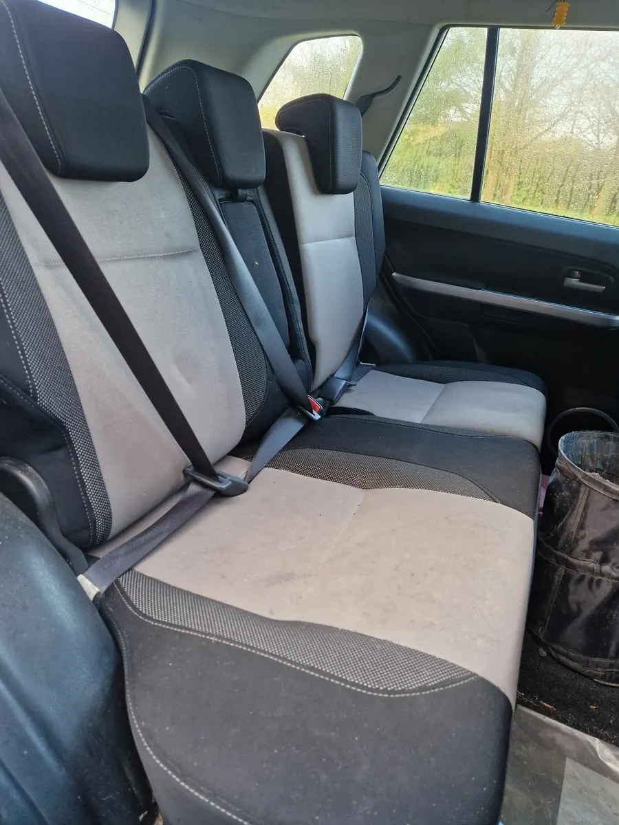 Suzuki Grand Vitara 2012 - Image 2