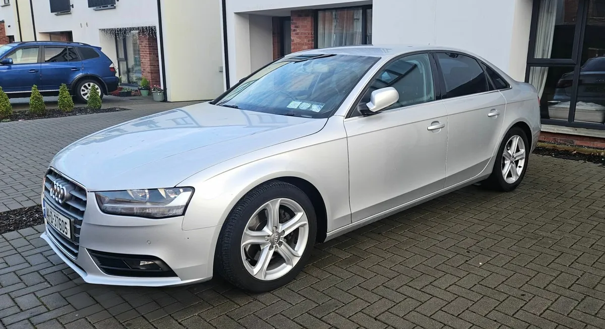 Audi A4 2014 - Image 2