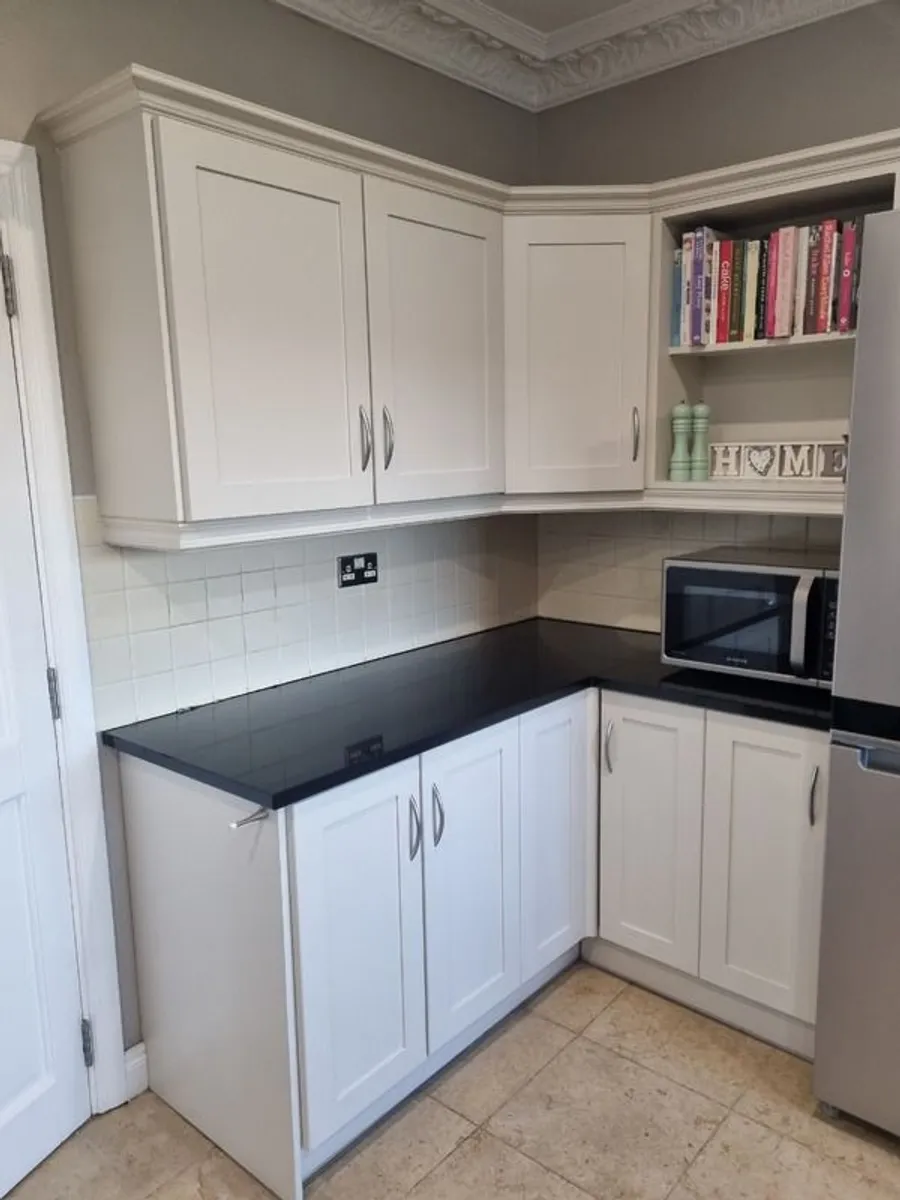 Large Solid wood Kitchen with Island and Granite worktops - Image 3