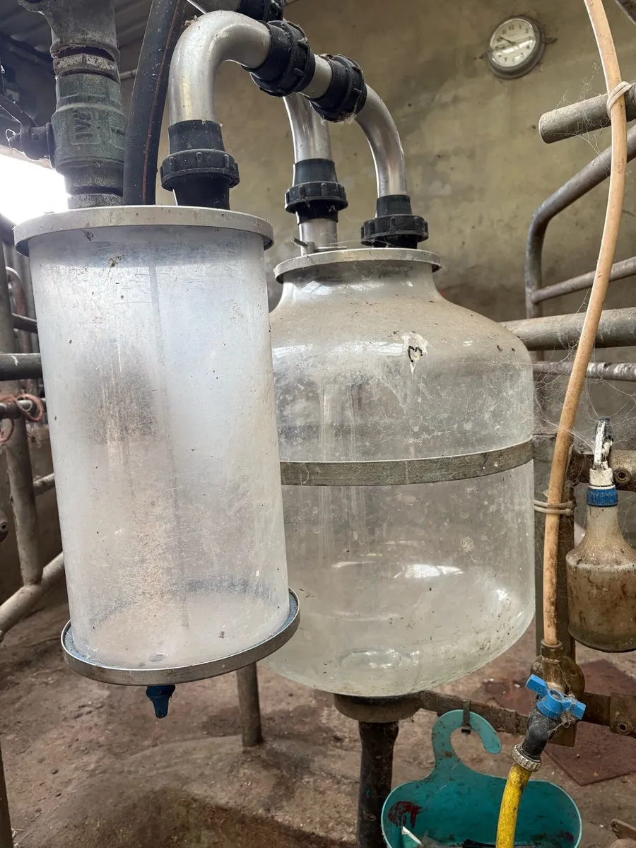 6 Unit Milking Machine - Image 2