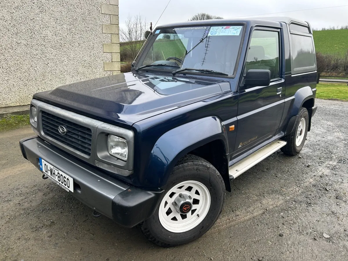 2001 Daihatsu Fourtrak 2.8 diesel fully restored - Image 1