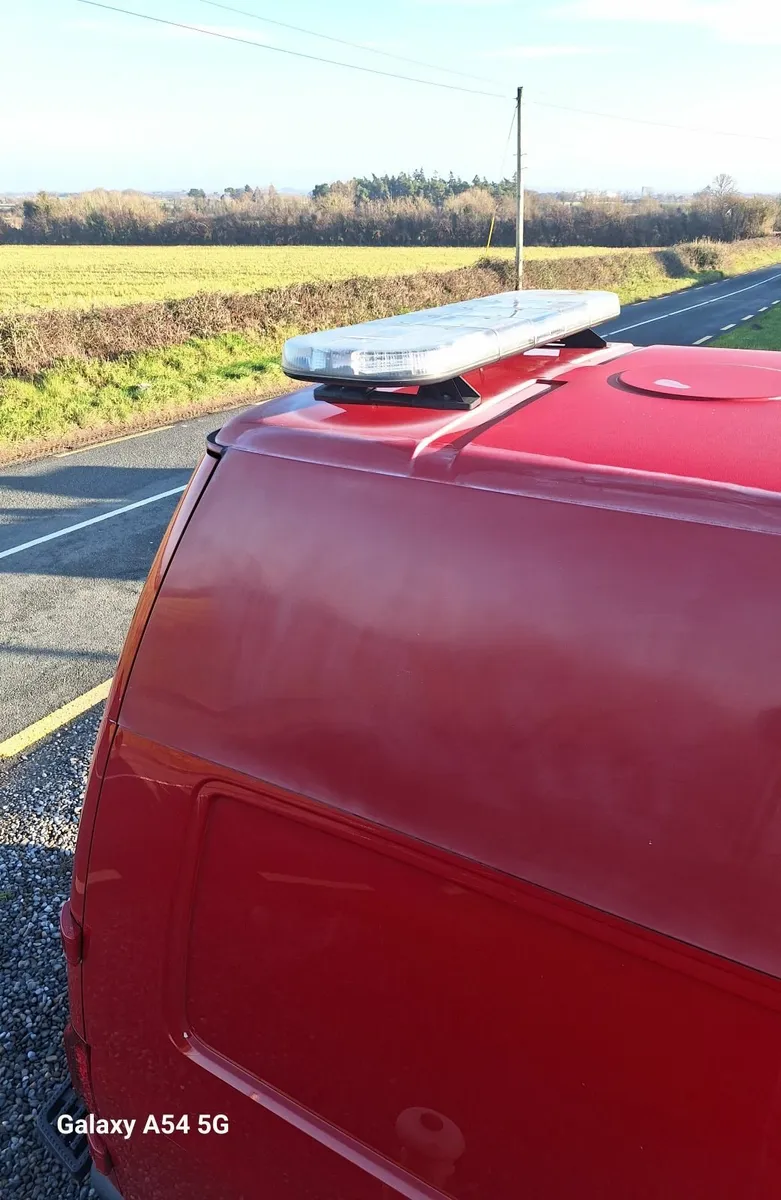 Led light bar Off fire and rescue van - Image 2