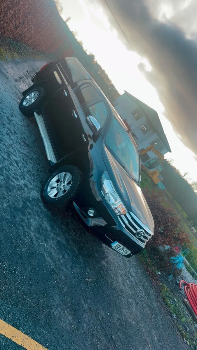 Toyota hilux - Image 1