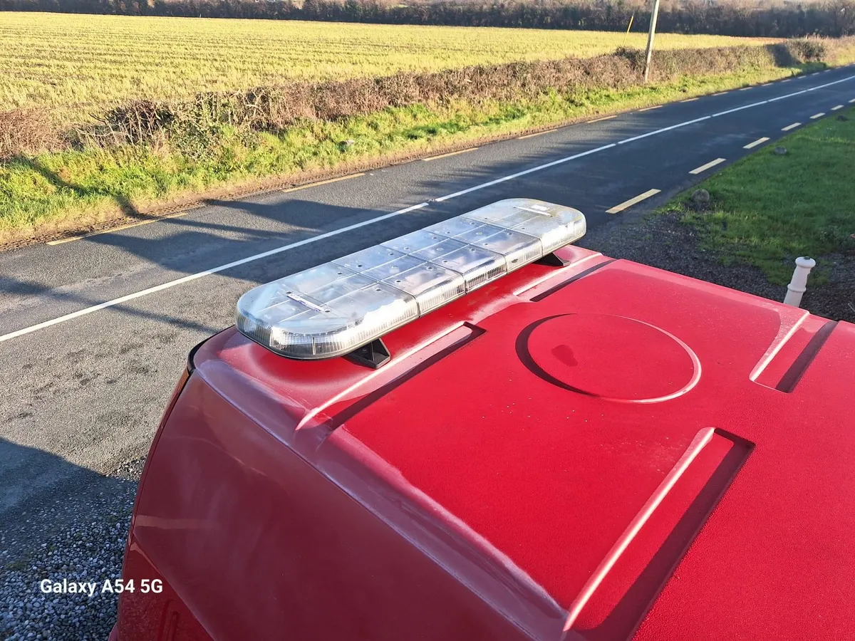 Led light bar Off fire and rescue van - Image 1