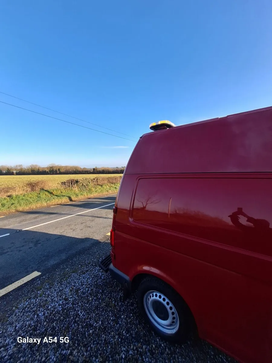Led light bar Off fire and rescue van - Image 3