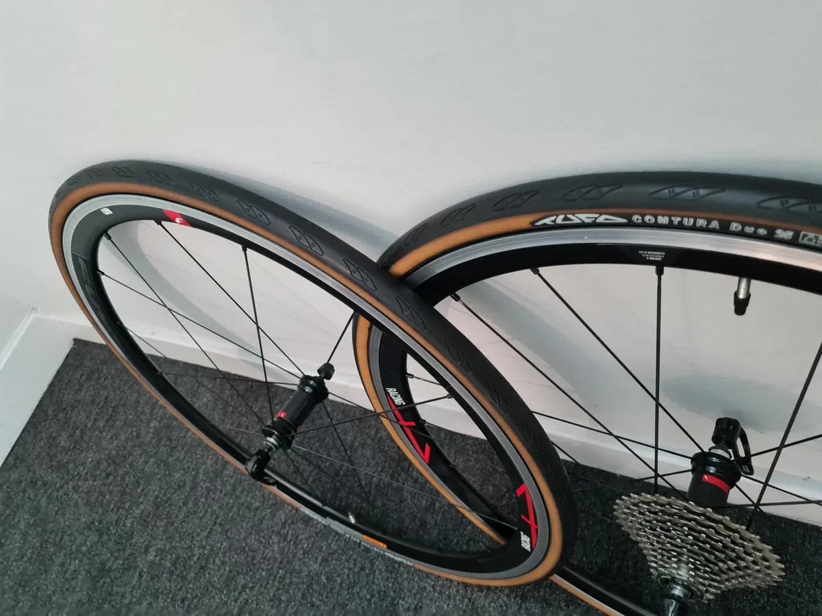 Fulcrum Racing 4 wheelset for rim brake road bike - Image 2