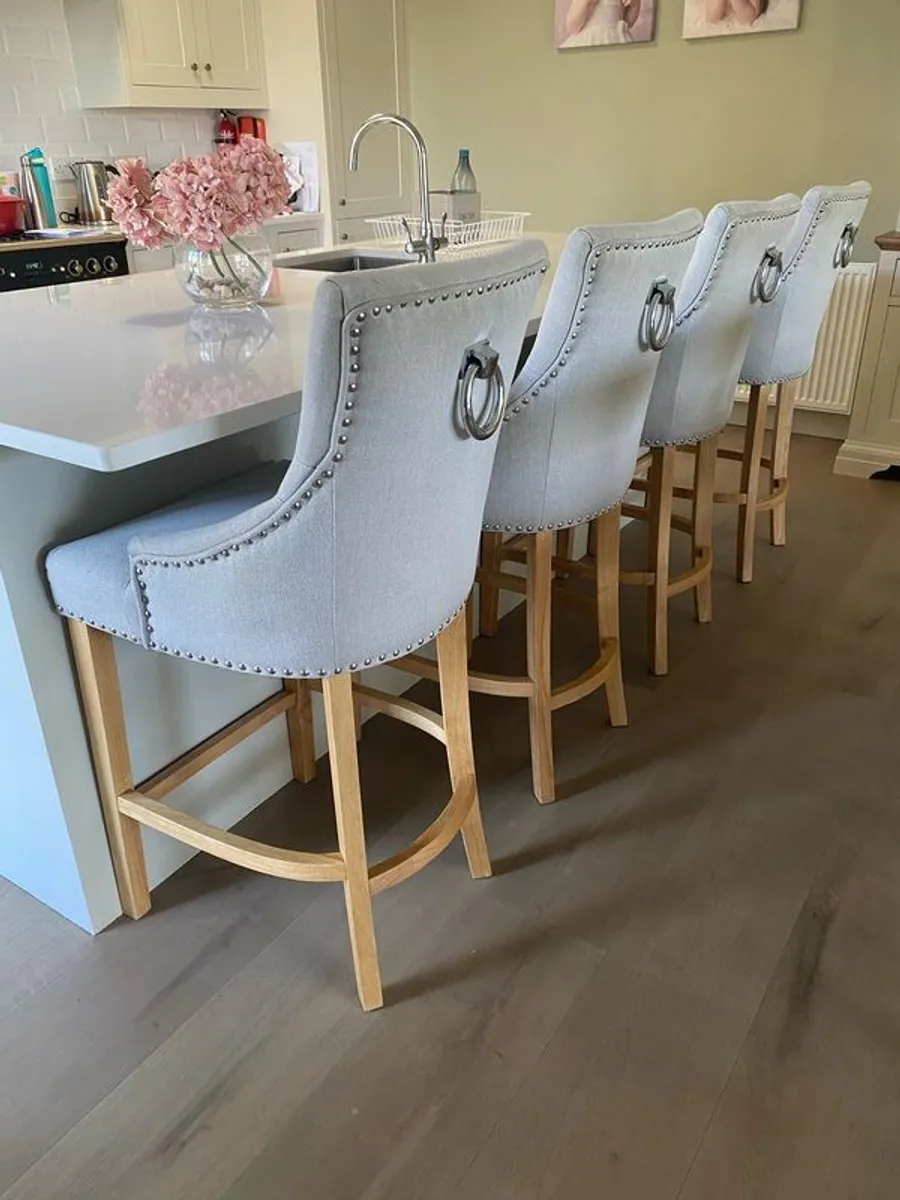 High back bar stools - Image 1