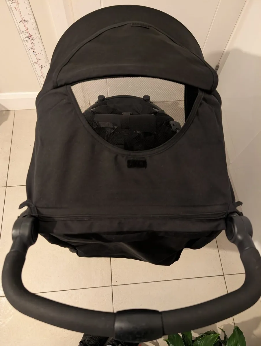Britax B Motion Plus 4 Stroller/Buggy - Image 2