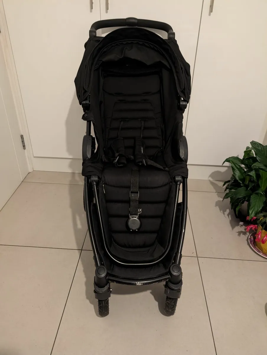 Britax B Motion Plus 4 Stroller/Buggy - Image 4