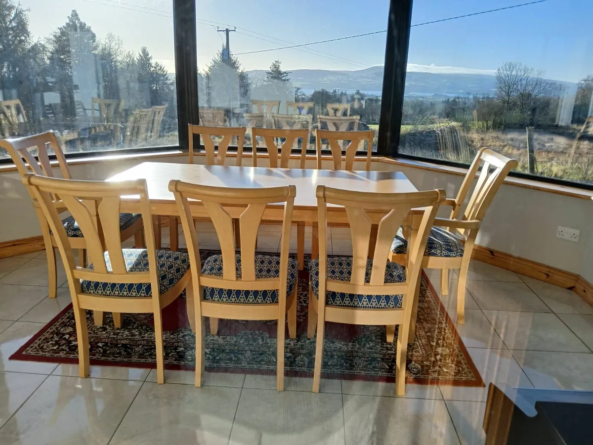 Spacious dining table 180x100cm  with 8 chairs - Image 4