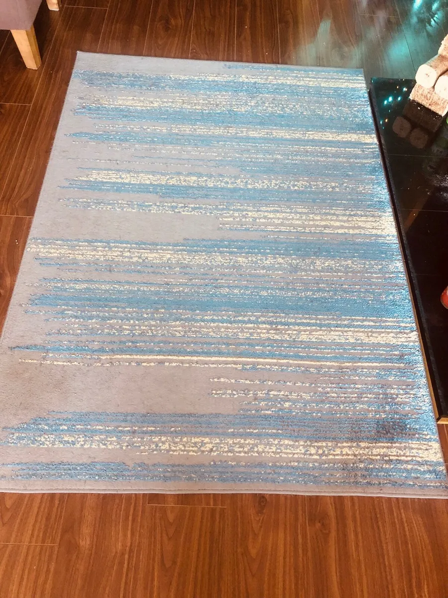 Navy Velvet Sofa for Sale - Image 4