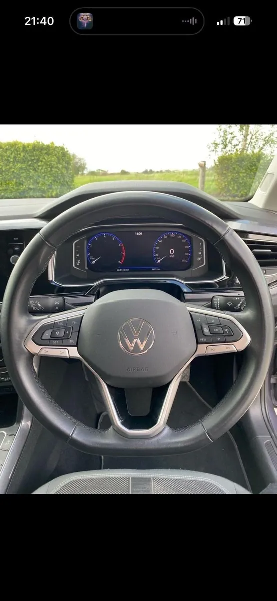 Volkswagen polo - Image 2