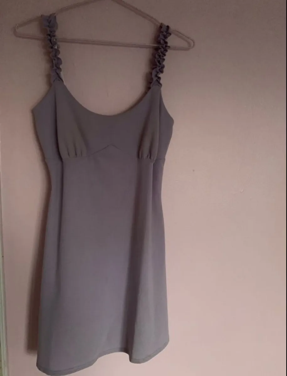 lilac dress with frill details - Image 1