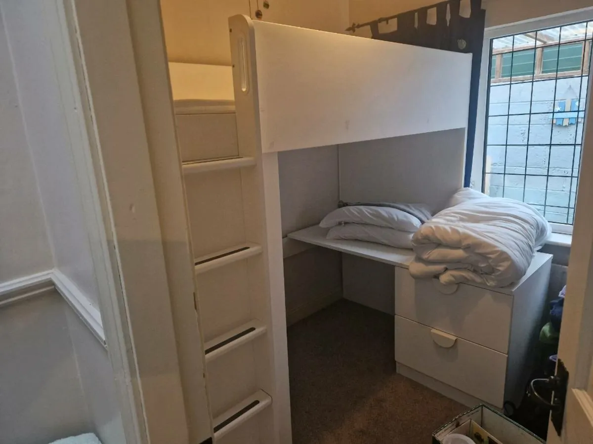 High bed with study desk - Image 1