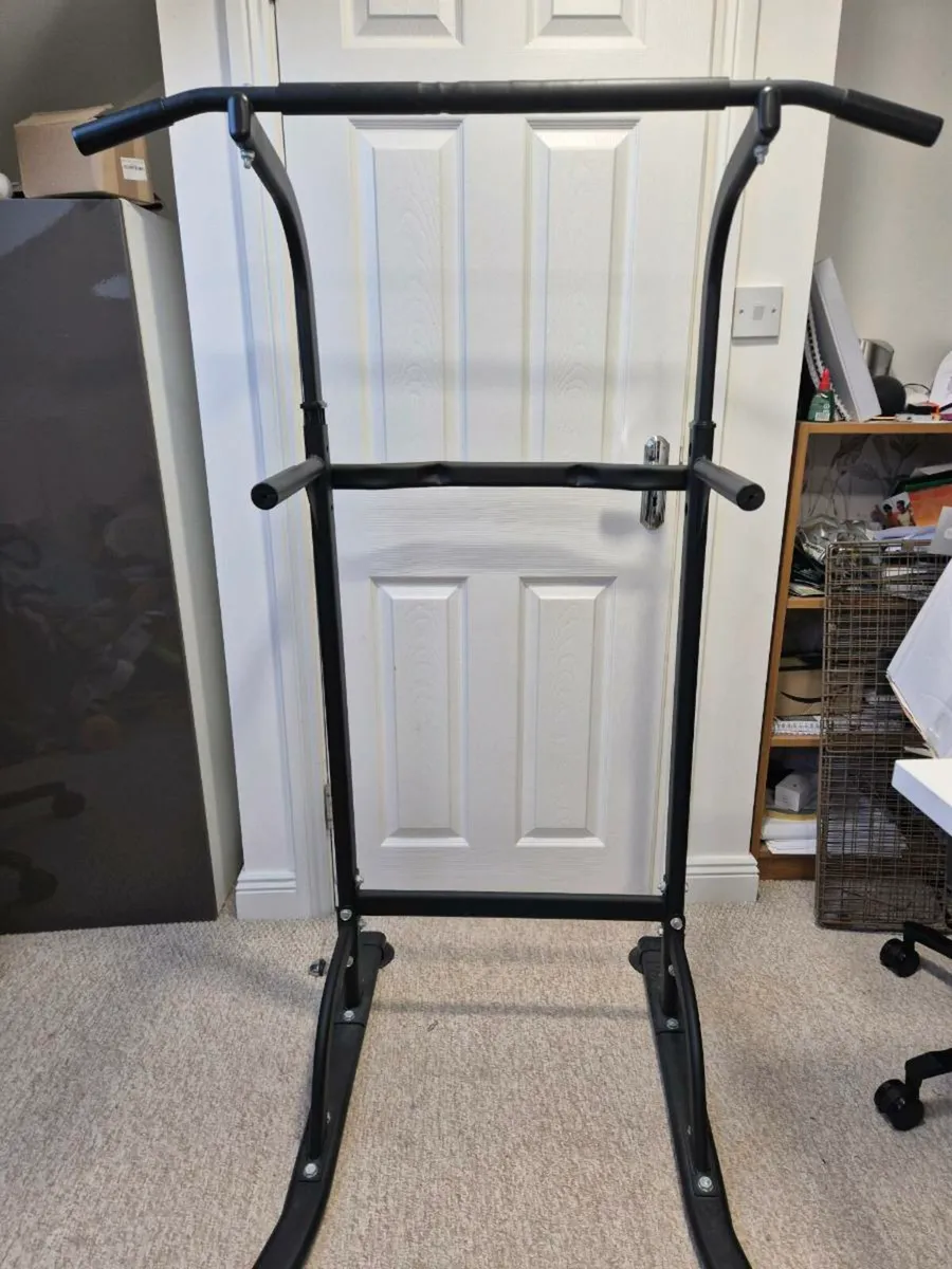 Pull up station - Image 2