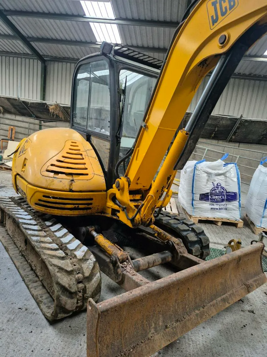 Jcb 5.5 ton mini digger - Image 2