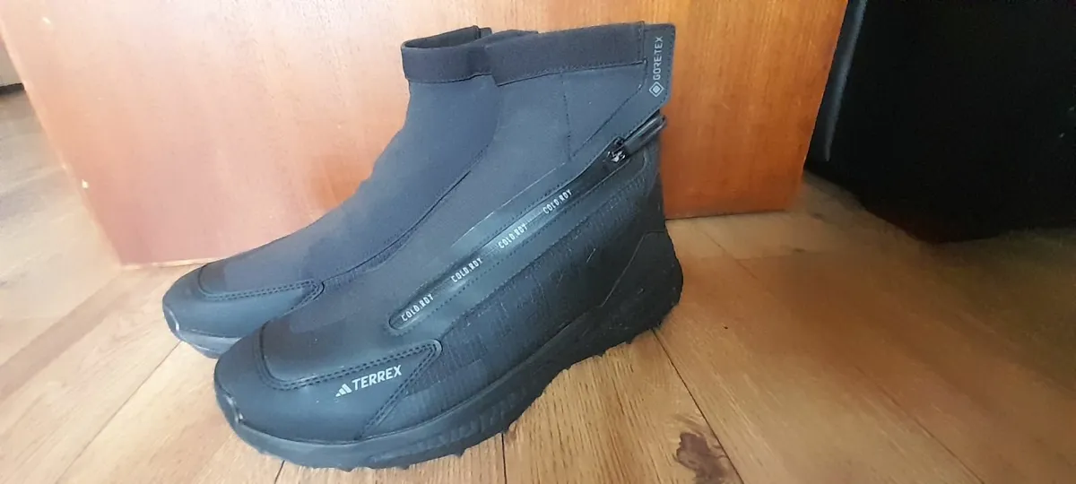 Adidas terrex cold rdy size8,5 - Image 1