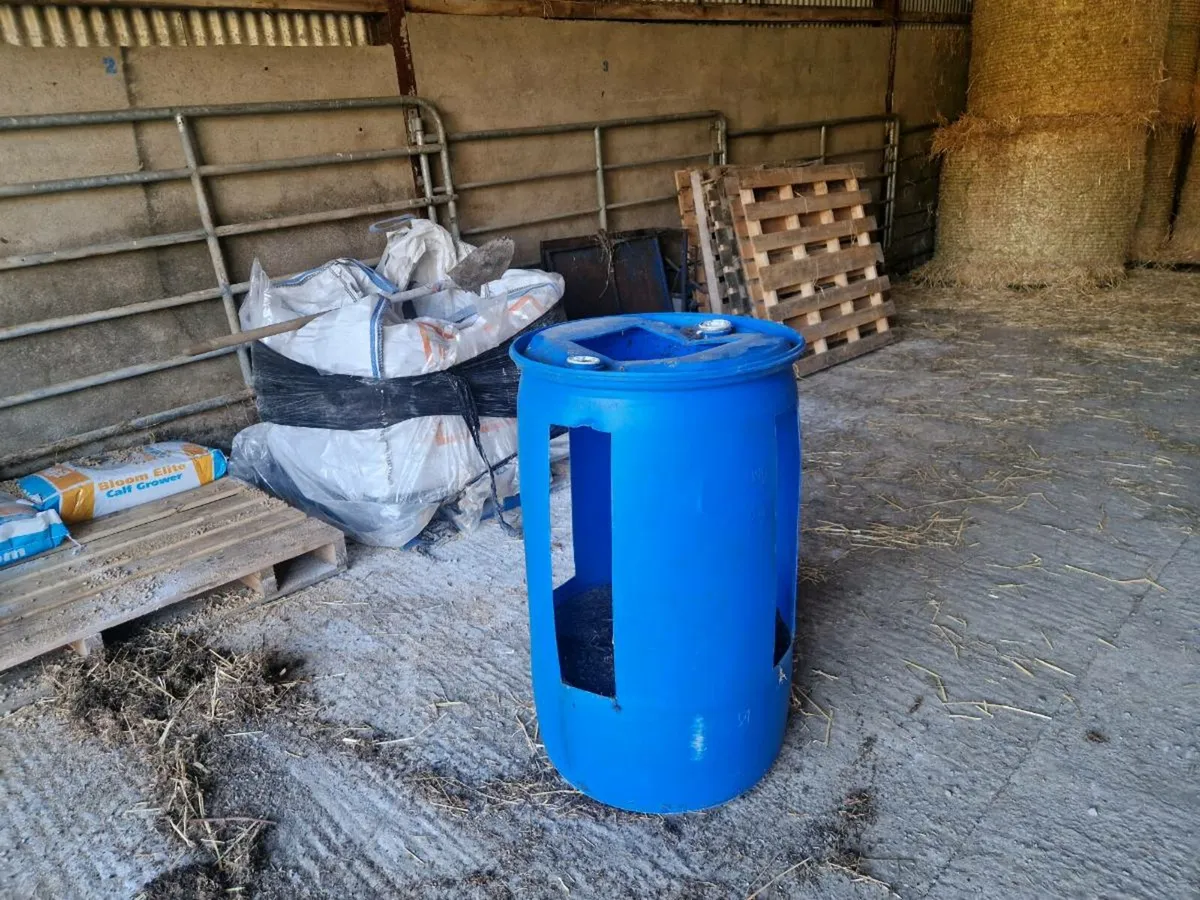 Calf Hay Rack Feeders - Image 1