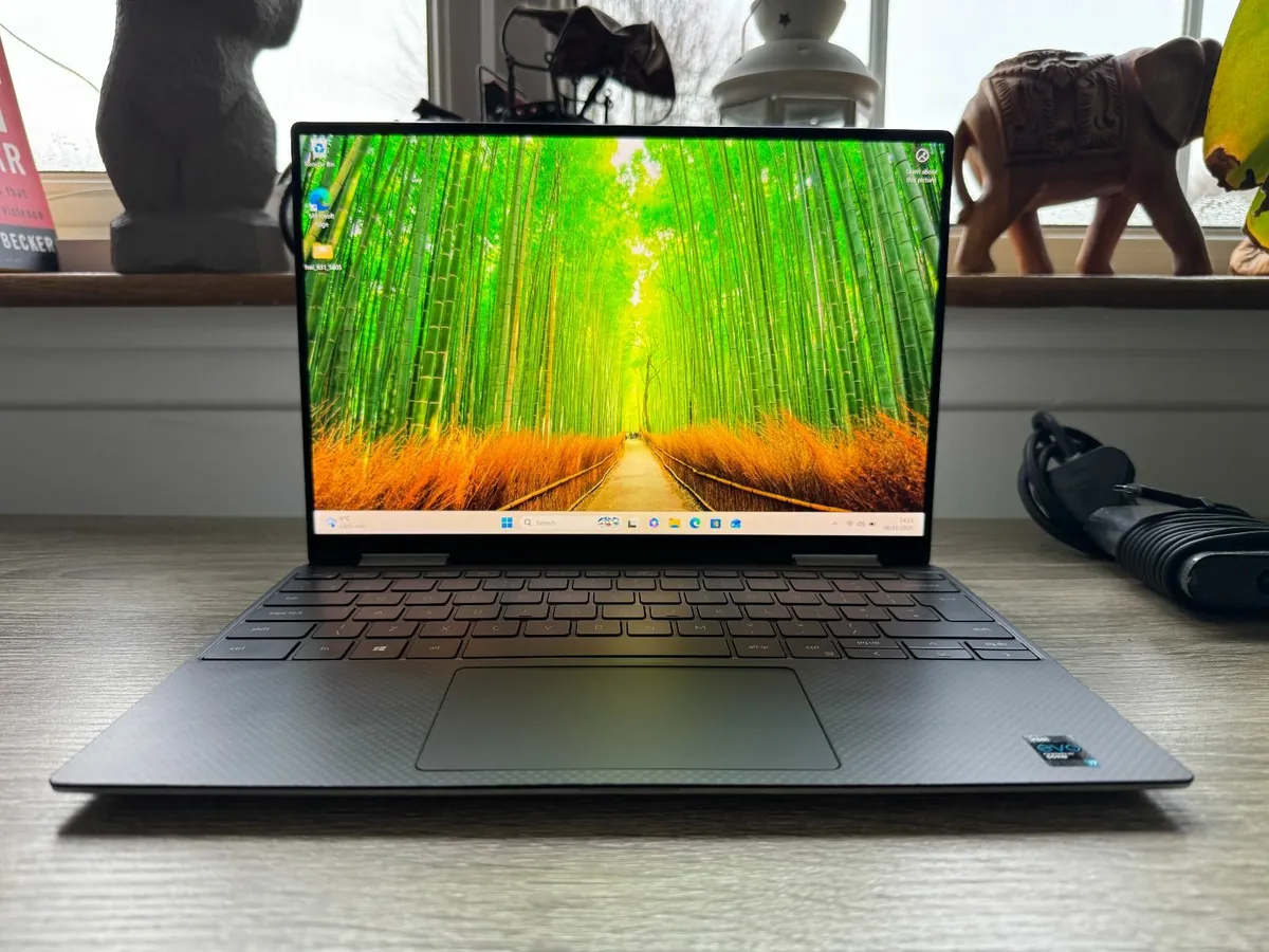 Dell XPS 9310 13" UHD 2in1 Laptop i7-1165G7 | 16GB - Image 2