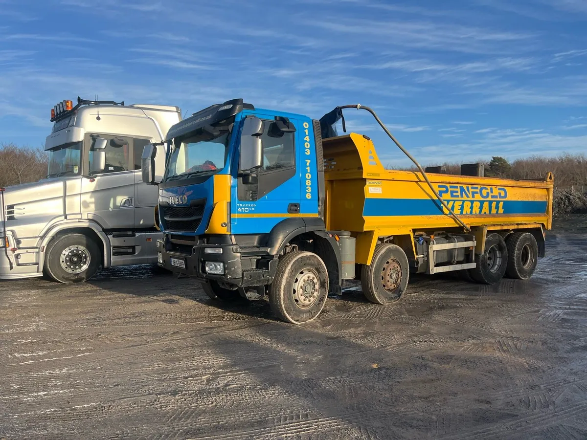 2018 Iveco trakker 420 - Image 1