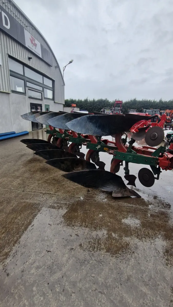 Kverneland ED85/200 5 Furrow Plough - Image 3