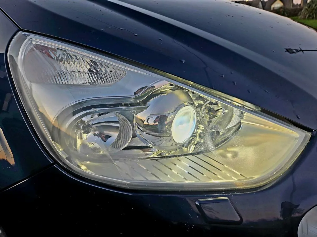 FORD S-MAX 2.0 TDCi 161bhp Titanium (full spec) - Image 3