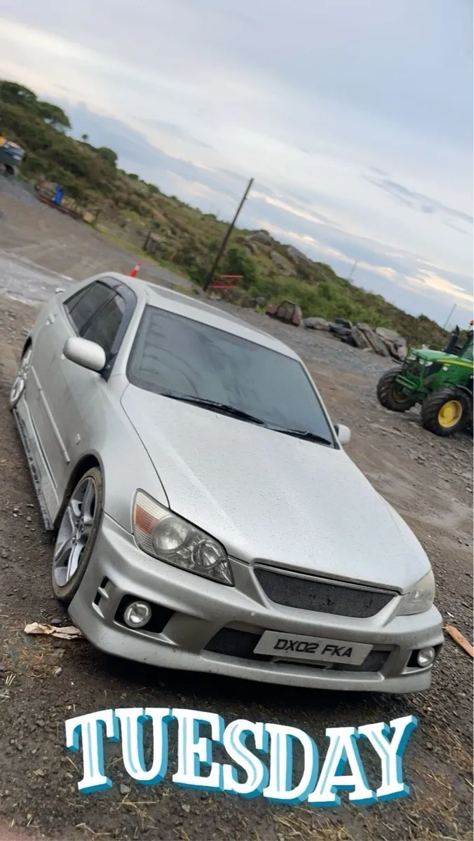 Lexus is200 - Image 3