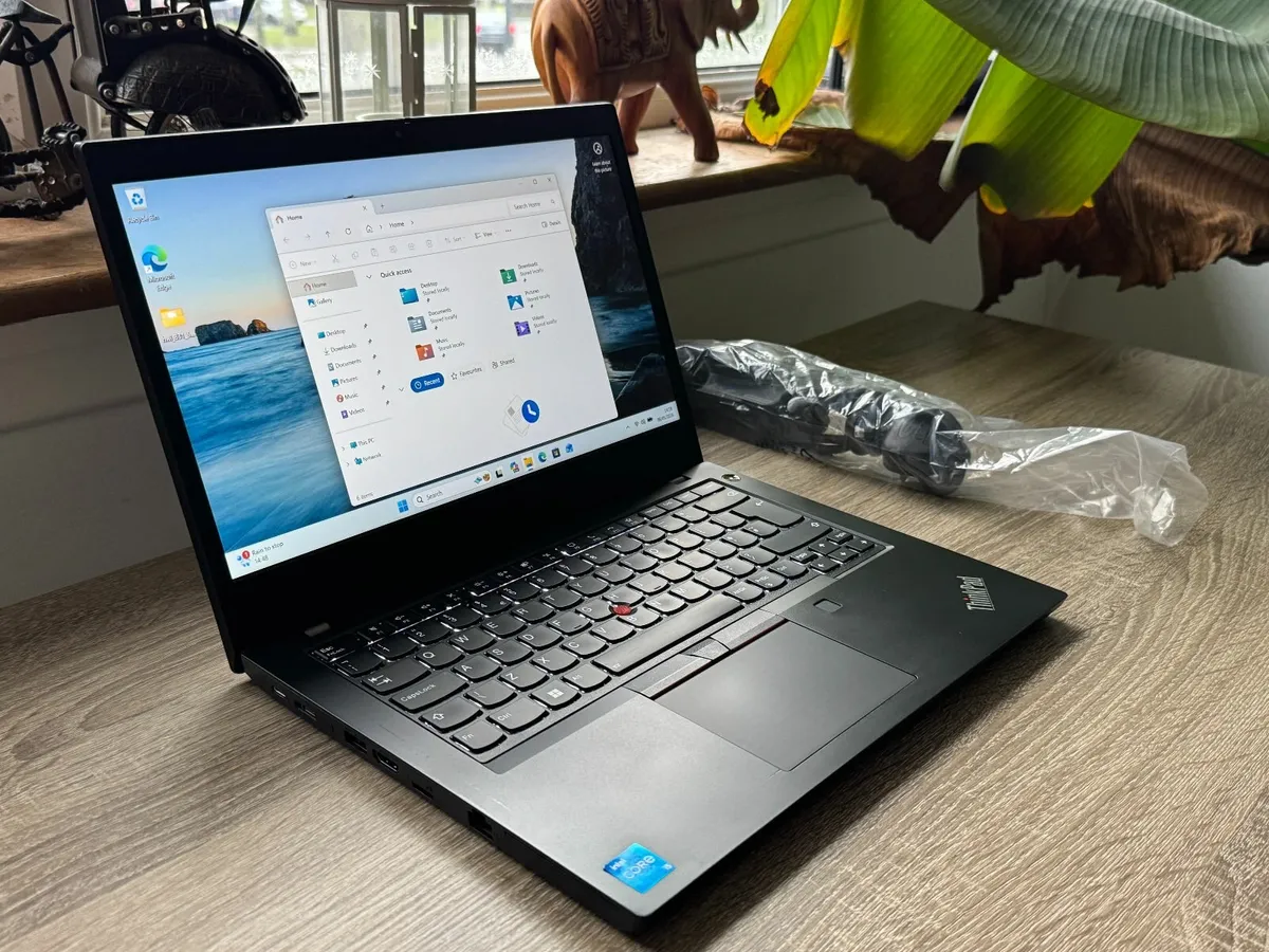 Lenovo ThinkPad L14 Gen2 14" Touchscreen Laptop - Image 3