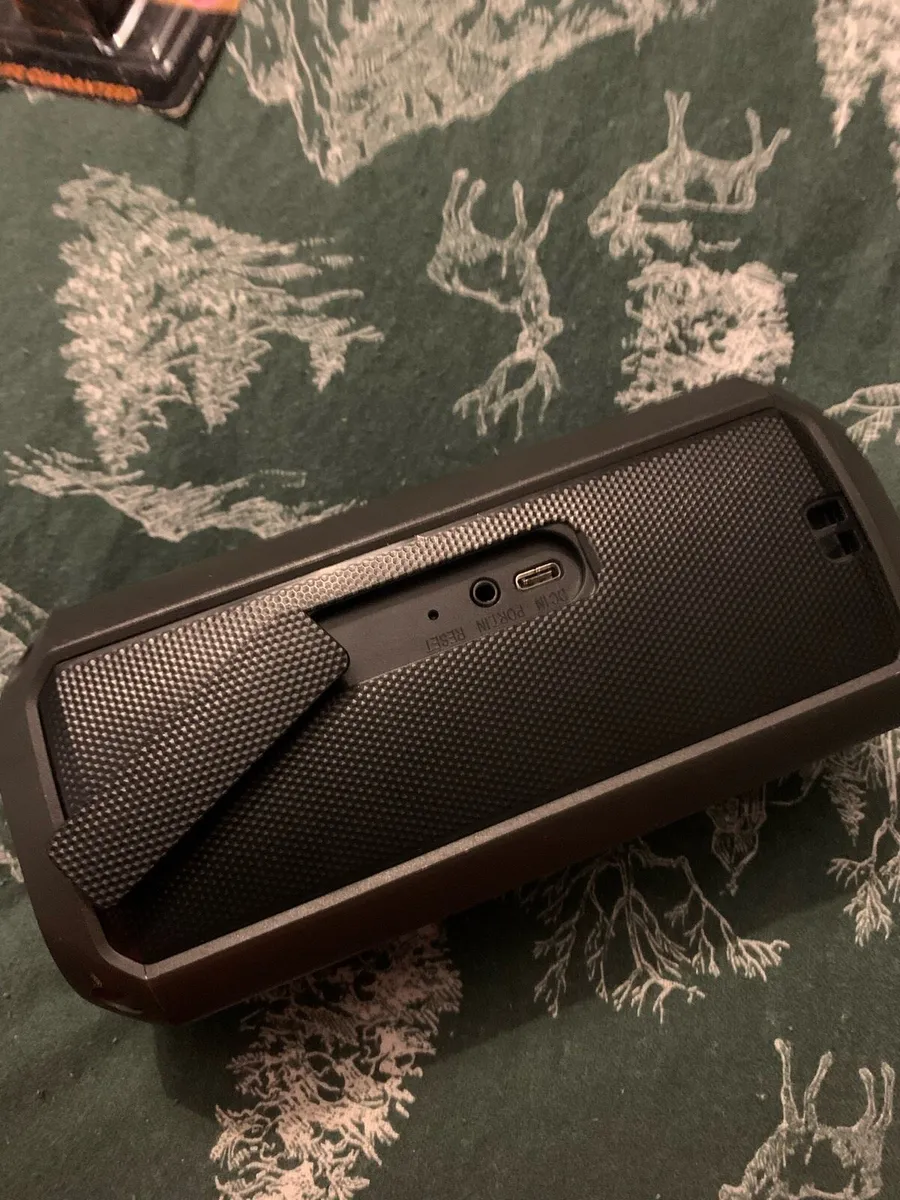 LG Bluetooth speaker - Image 3