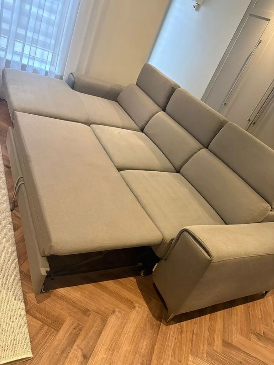 Corner Sofa - Image 1