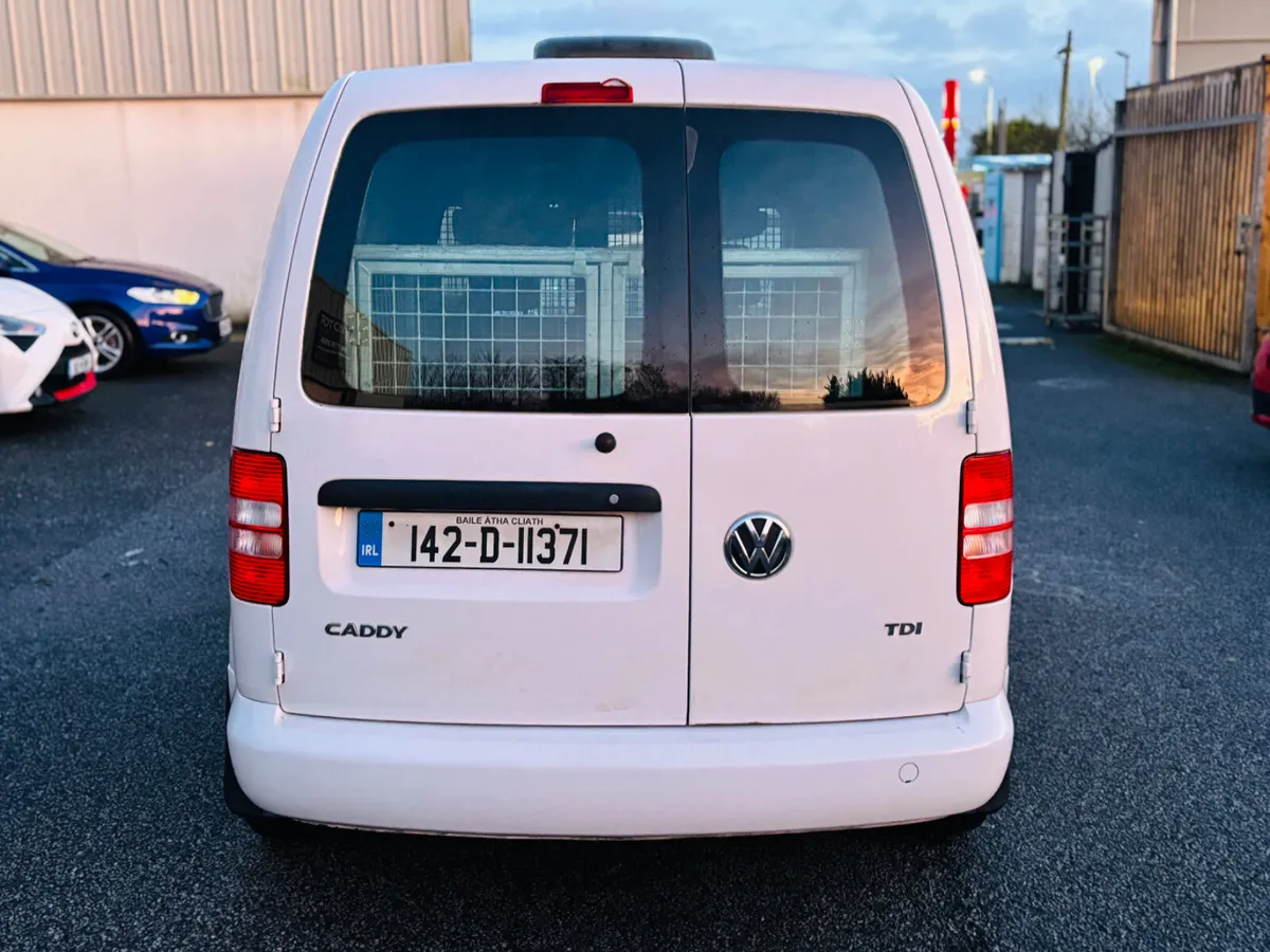 Volkswagen Caddy 2014 - Image 4