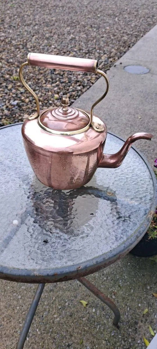 Old brass  copper kettle - Image 1