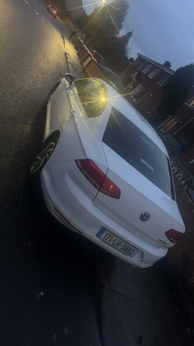 VW Passat SE 1.6 TDI Bluemotion - Image 4