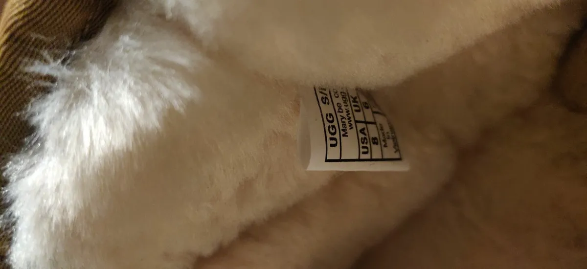 Ugg boots - Image 2