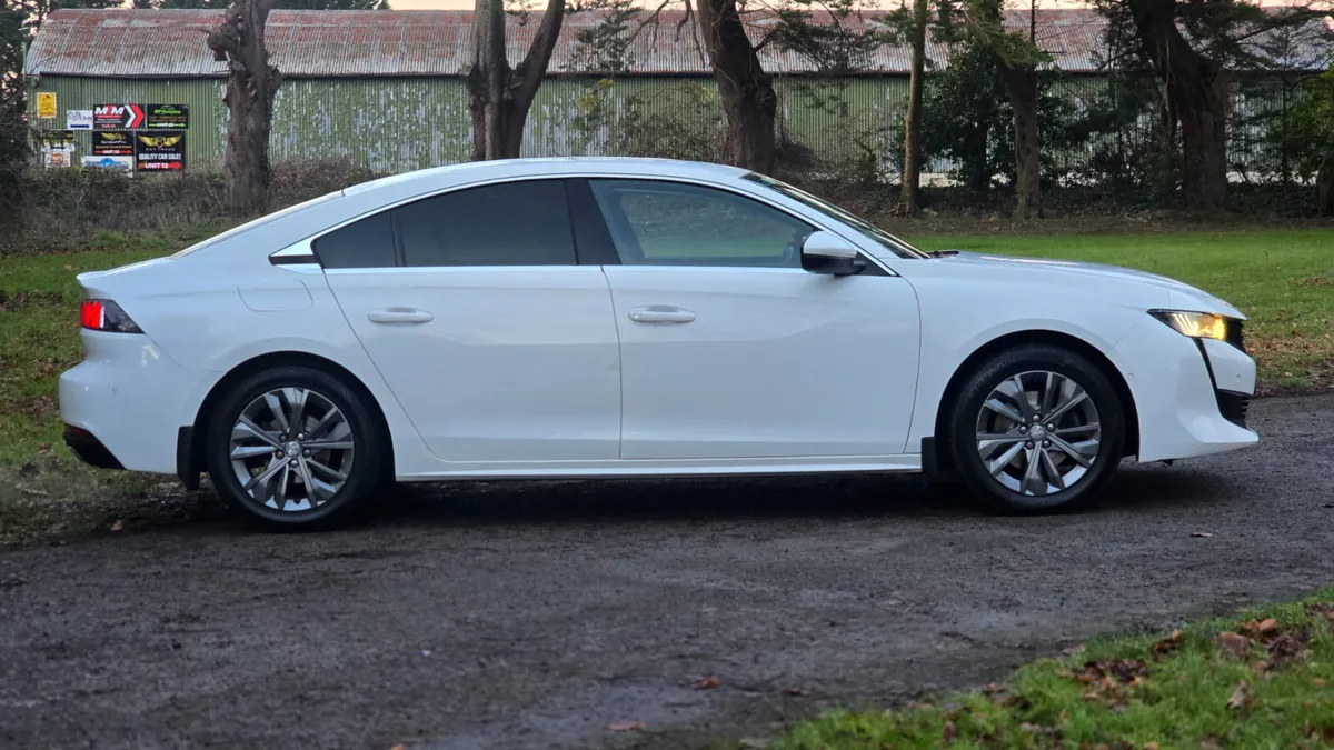 2019 Peugeot 508 Allure 1.5 Blue HDI - Image 3