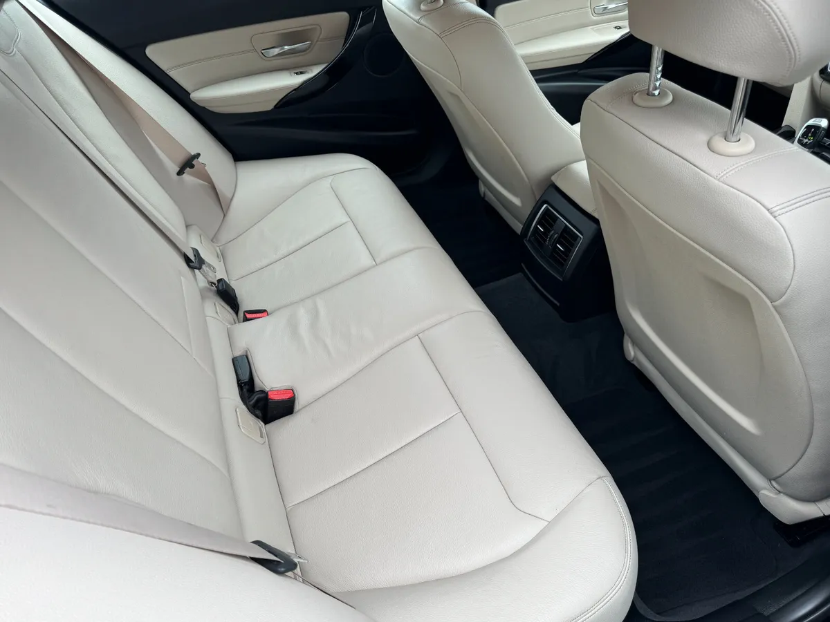 2018 BMW 316D Auto 1 Owner - Image 4