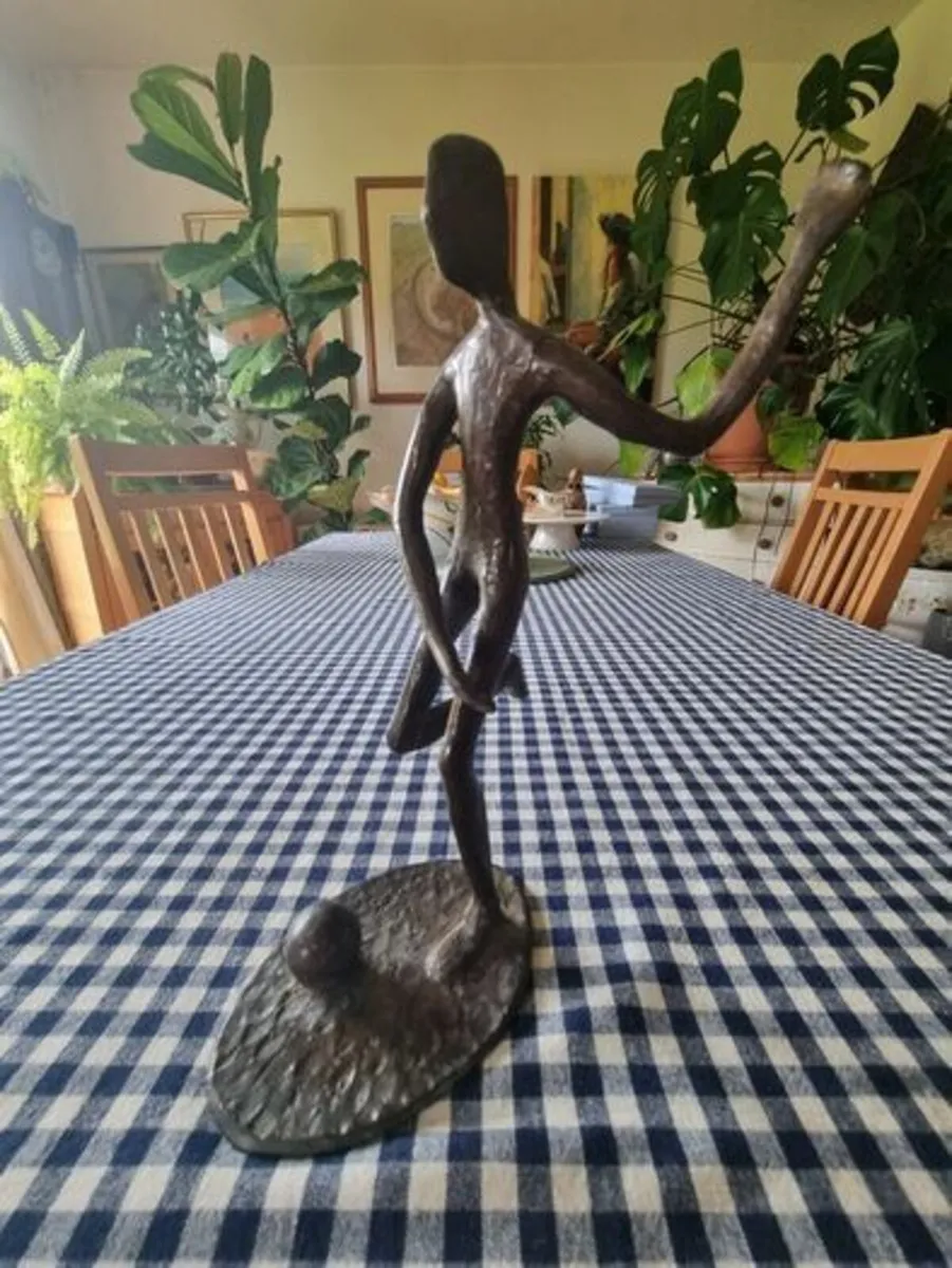 Vintage brass figurine of a football player - Image 4