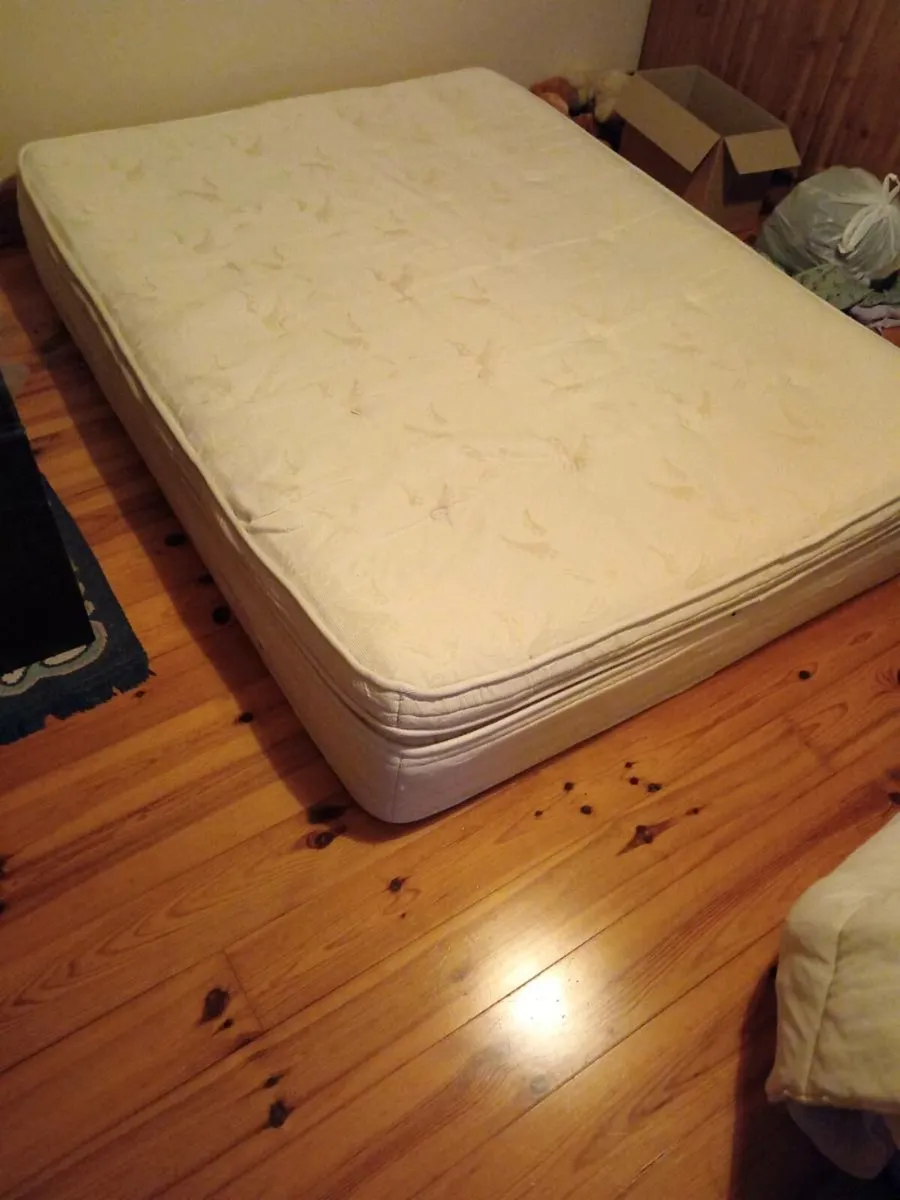 Mattress - Image 3